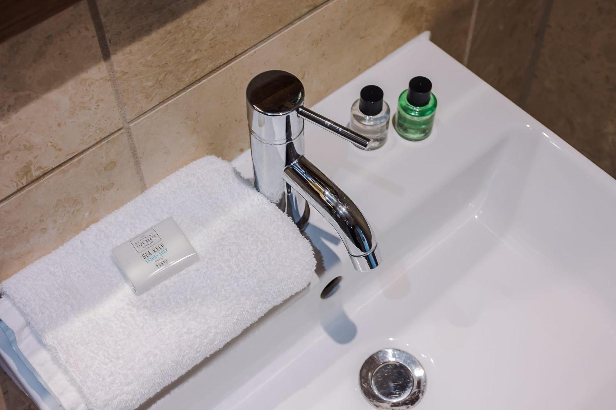 Host & - The Waterfront Hideaway Apartment Liverpool