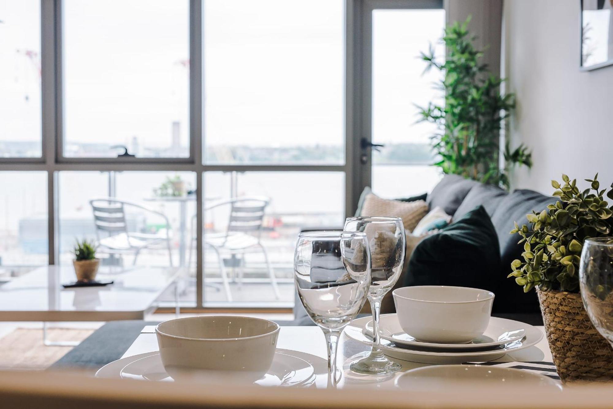 Host & - The Waterfront Hideaway * Liverpool